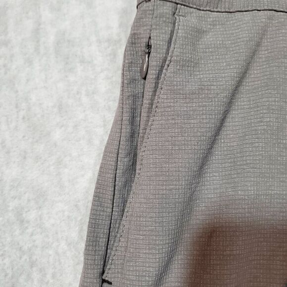 Tommy Bahama Shorts Mens 42 Gray Chino Casual Flat Front Regular Fit Logo Preppy - Picture 6 of 10
